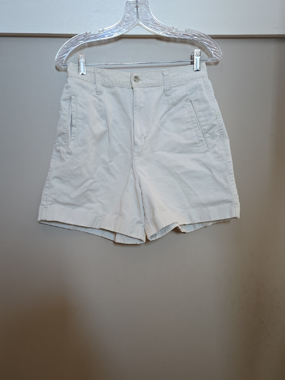Essentials Women's Cream Flat-Front Chino Shorts